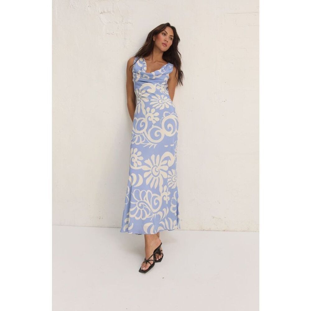 MØN RENN Eden Maxi Dress In Blue  Floral Summer Vacation Dress  size S NWT - Picture 2 of 9